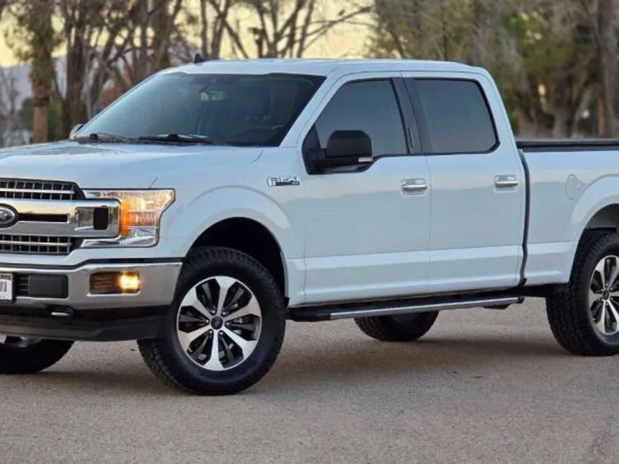 2020 Ford F-150 XLT photo 1