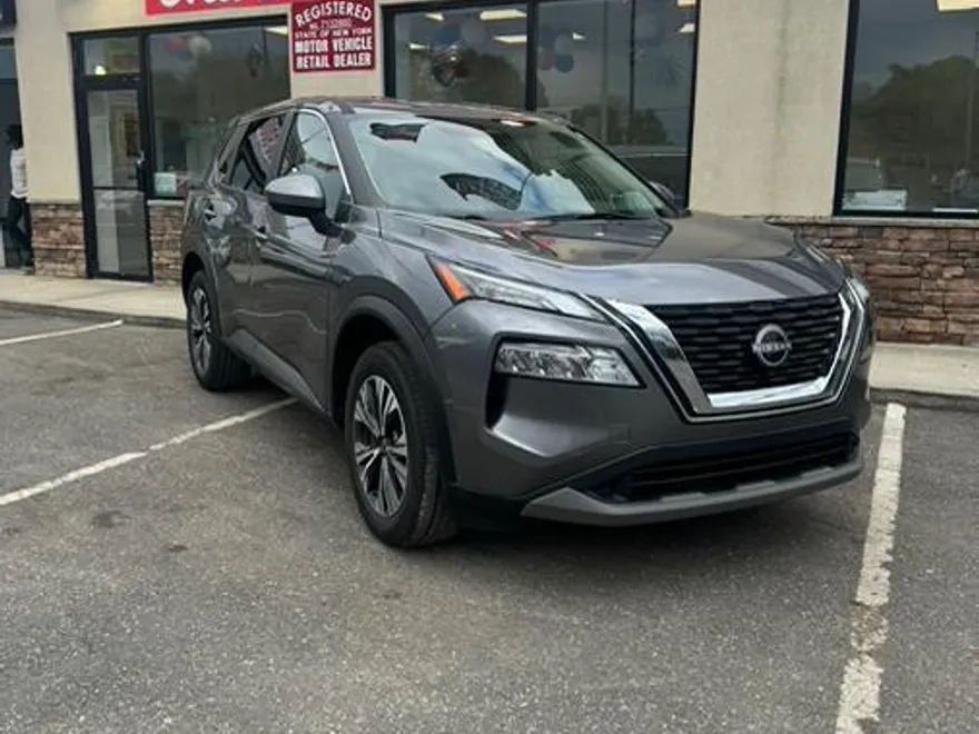 2023 Nissan Rogue SV photo 1