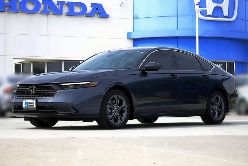 2025 Honda Accord EX-L photo 1