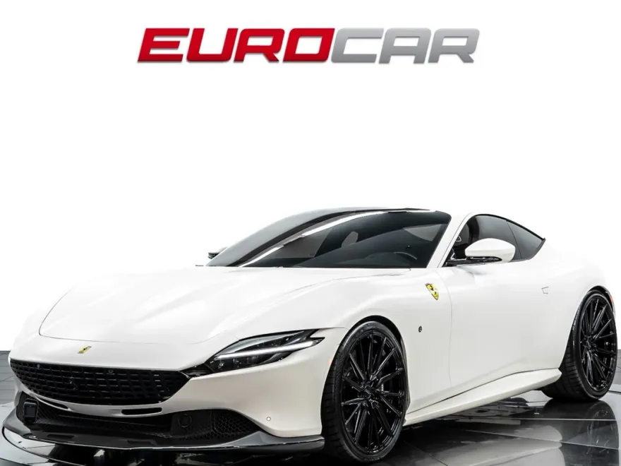 2023 Ferrari Roma Base photo 1