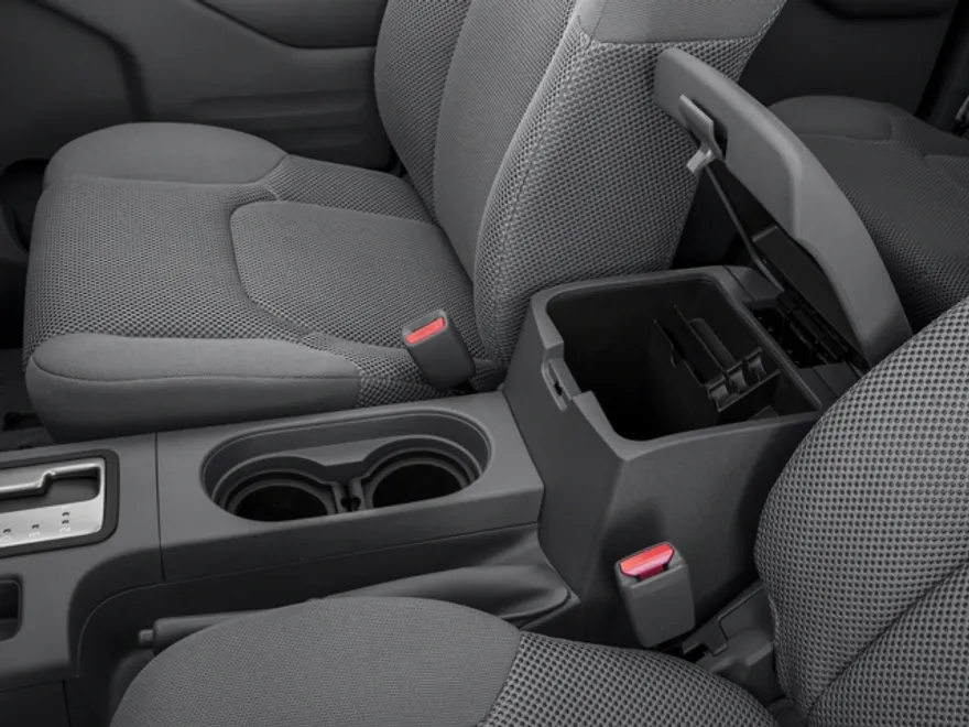 2017 Nissan Frontier SV photo 46