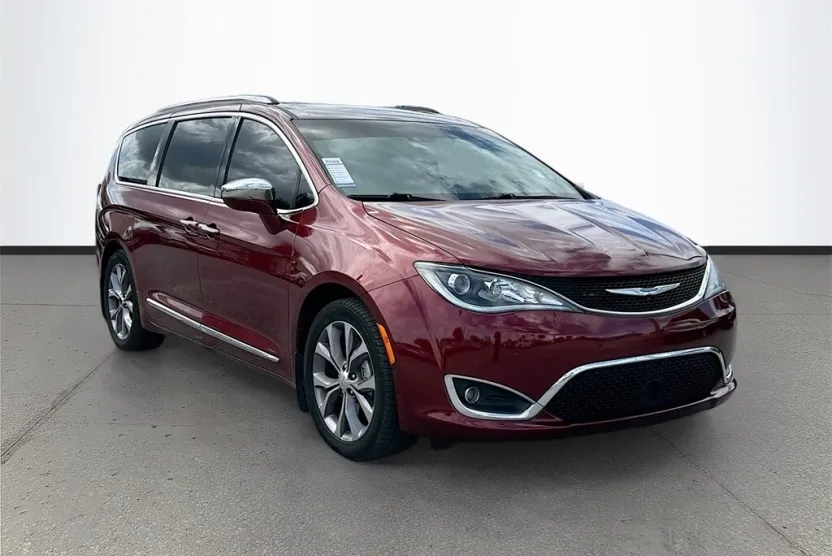2020 Chrysler Pacifica Hybrid Limited photo 1