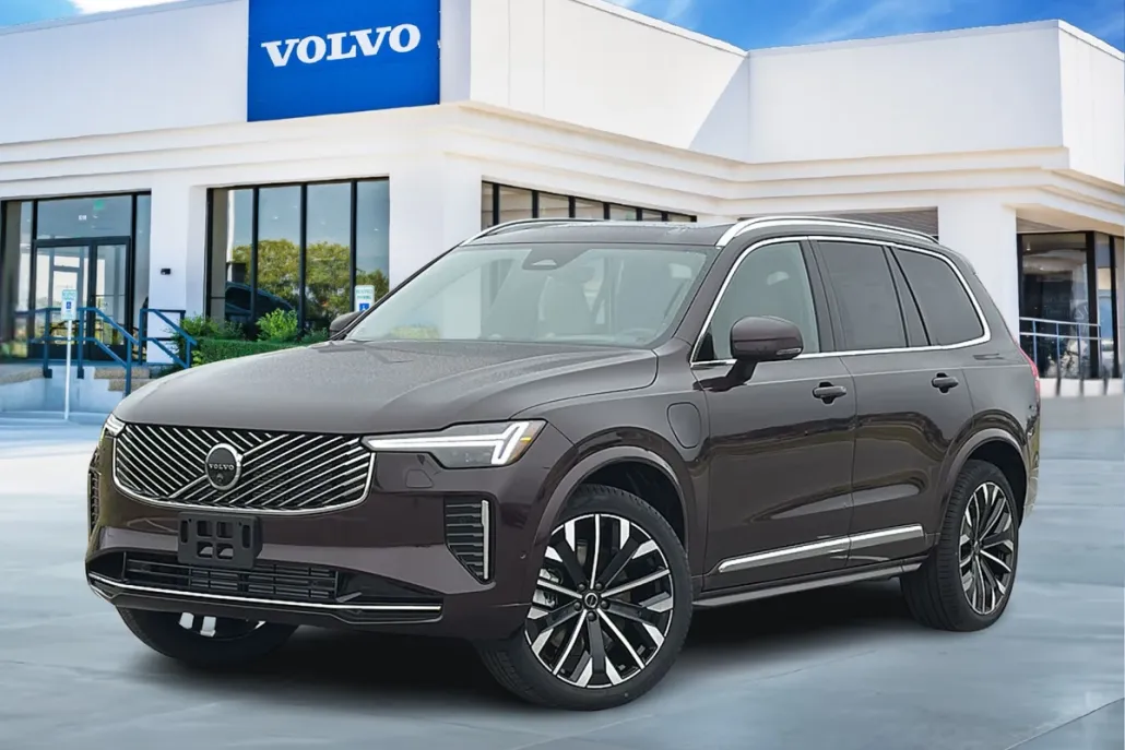 2025 Volvo XC90 T8 AWD photo 1