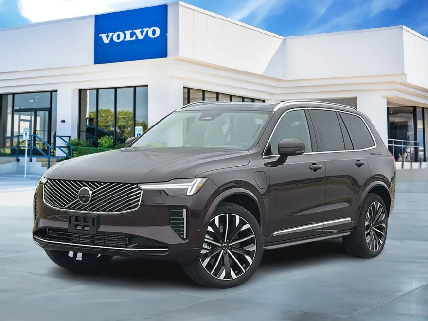 2025 Volvo XC90 T8 AWD photo 1