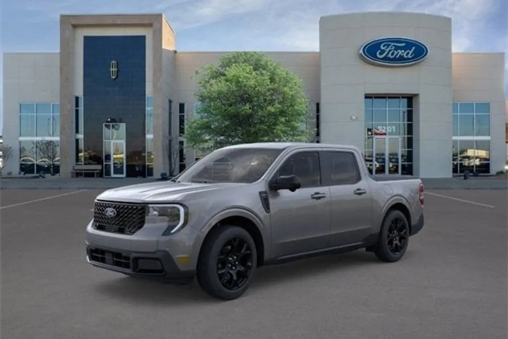 2025 Ford Maverick Lariat photo 1