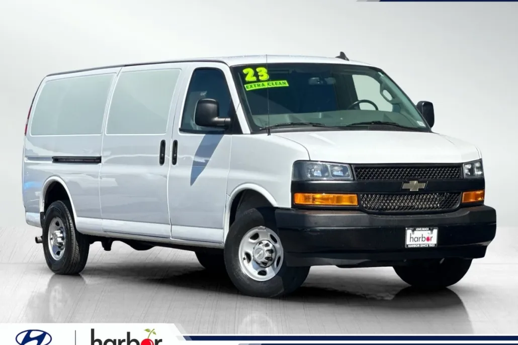 2023 Chevrolet Express 2500 Work Van Cargo photo 1