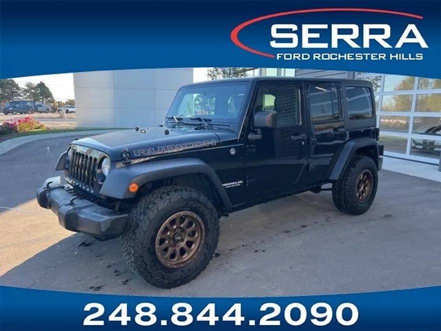 2013 Jeep Wrangler Unlimited Rubicon photo 1