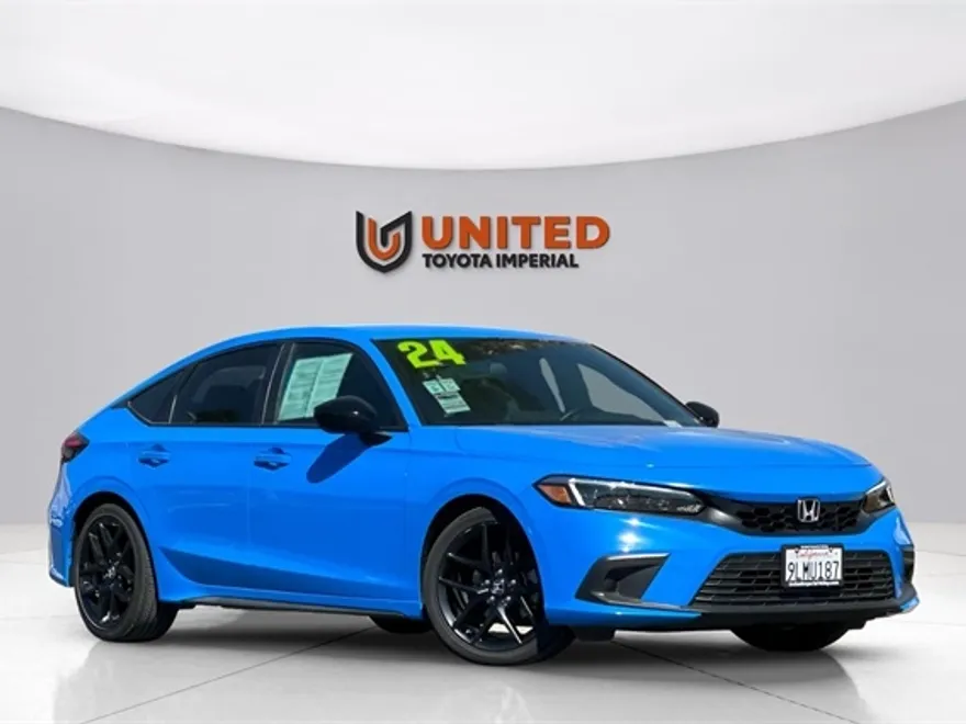 2024 Honda Civic Sport photo 1