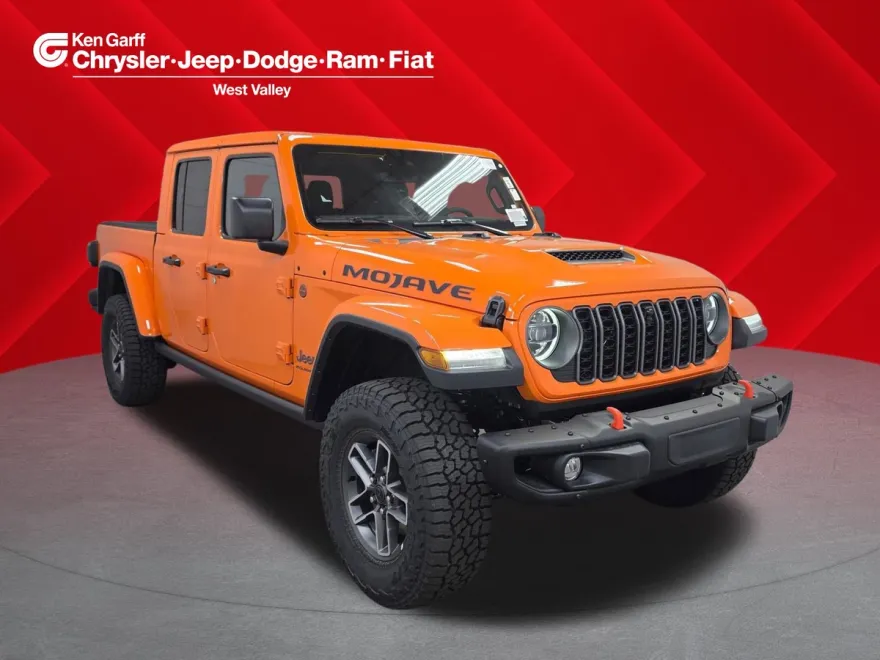 2025 Jeep Gladiator Mojave photo 1