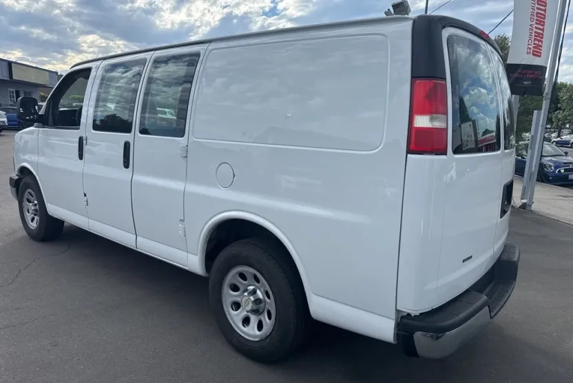 2014 Chevrolet Express 1500 Work Van photo 1