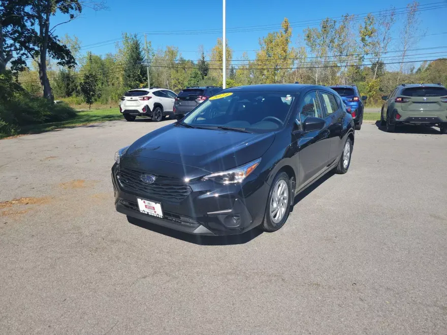 2024 Subaru Impreza Base photo 1