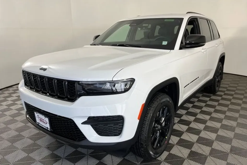 2025 Jeep Grand Cherokee Altitude X photo 1