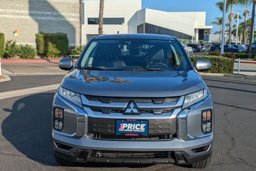 2022 Mitsubishi Outlander Sport SE photo 1