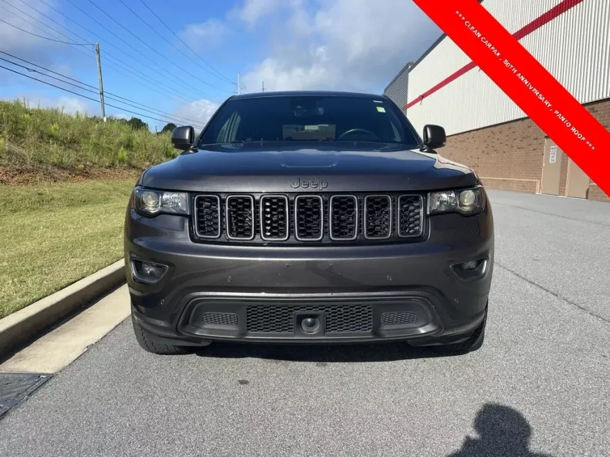 2021 Jeep Grand Cherokee Anniversary Edition photo 1