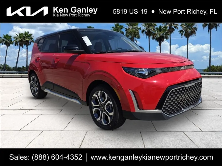 2025 Kia Soul EX photo 1