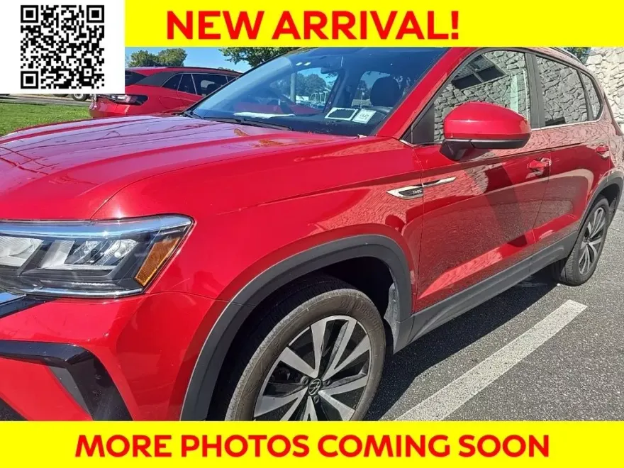 2022 Volkswagen Taos SE photo 1