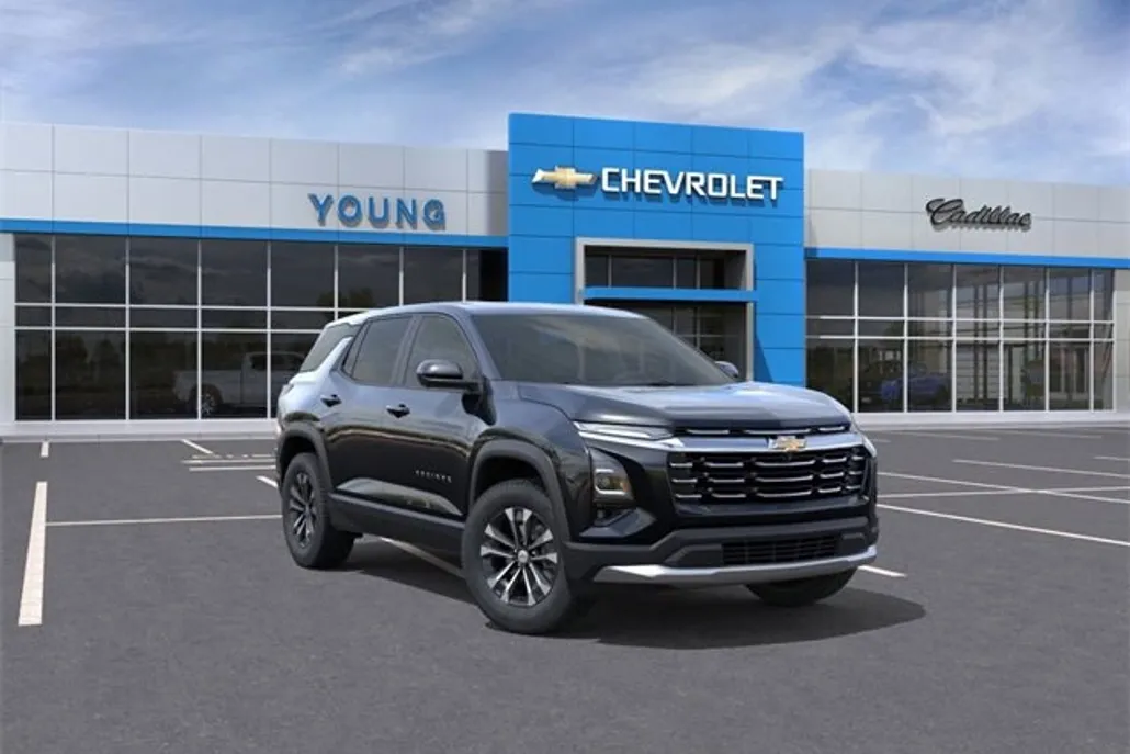 2026 Chevrolet Equinox LT photo 1