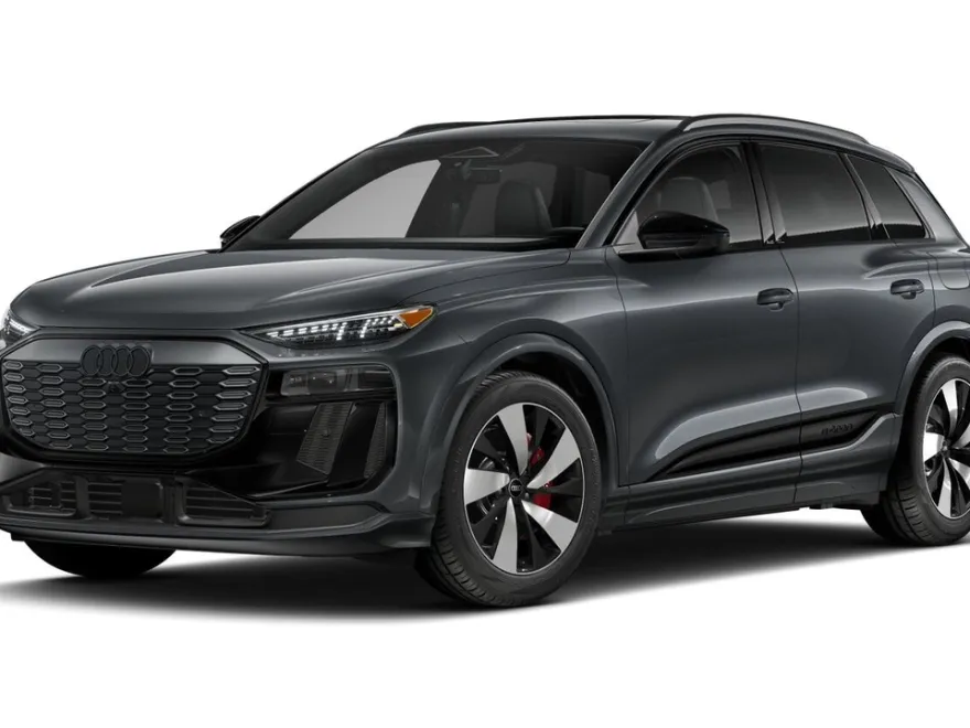 2025 Audi SQ6 photo 1