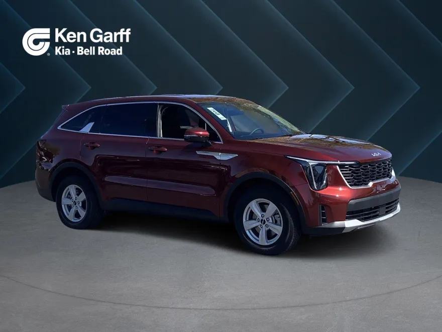 2025 Kia Sorento LX photo 1