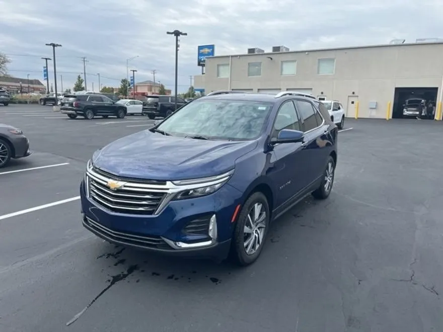 2023 Chevrolet Equinox Premier photo 1