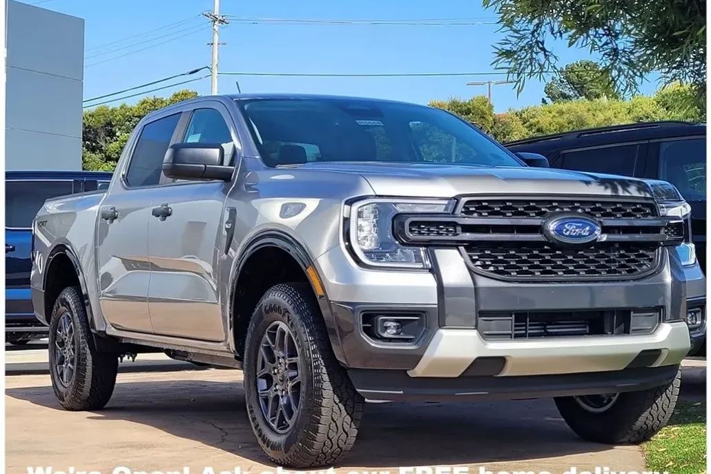 2024 Ford Ranger XLT photo 1