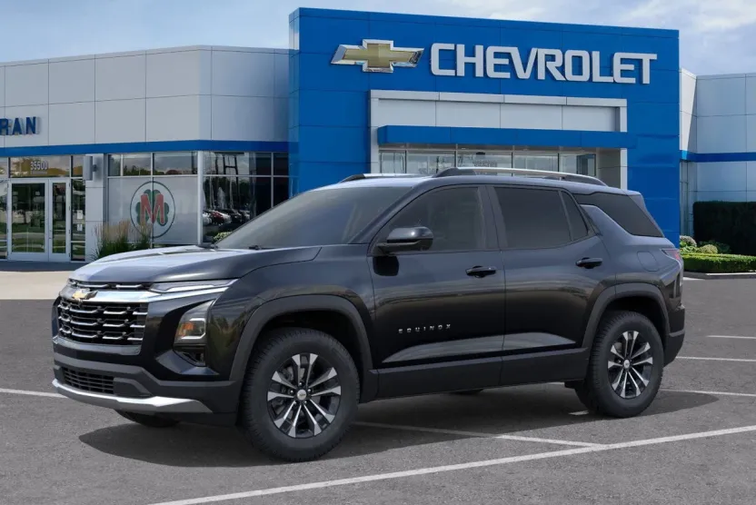2026 Chevrolet Equinox LT photo 1