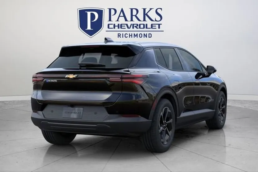 2026 Chevrolet Equinox EV 1LT photo 1