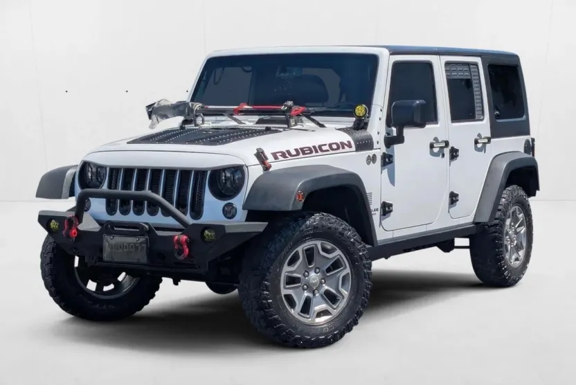 2015 Jeep Wrangler Unlimited Rubicon photo 1