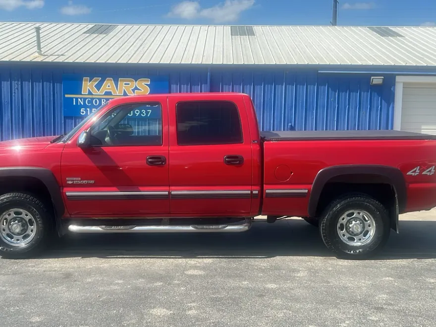 2002 Chevrolet Silverado 2500HD photo 1