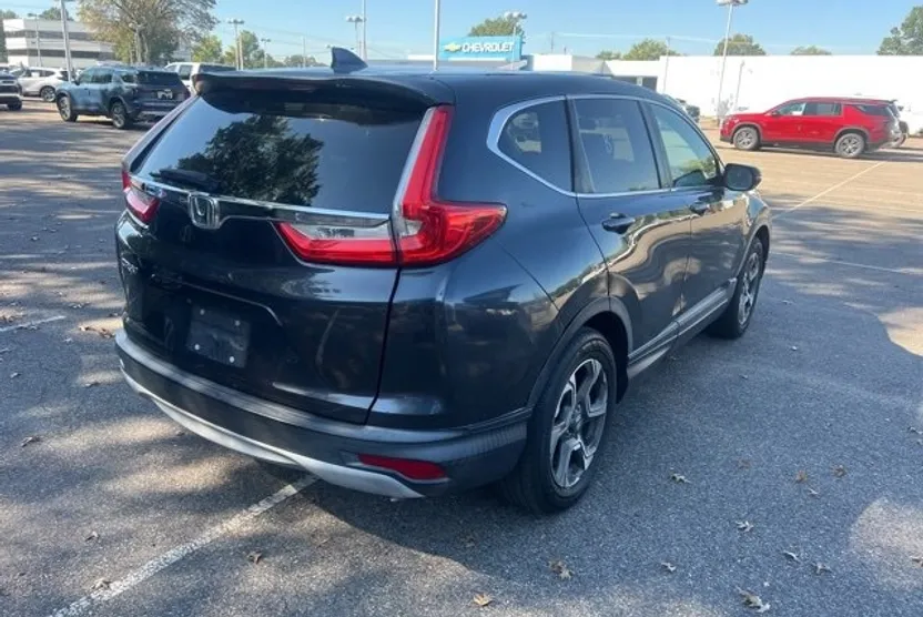 2017 Honda CR-V EX photo 1