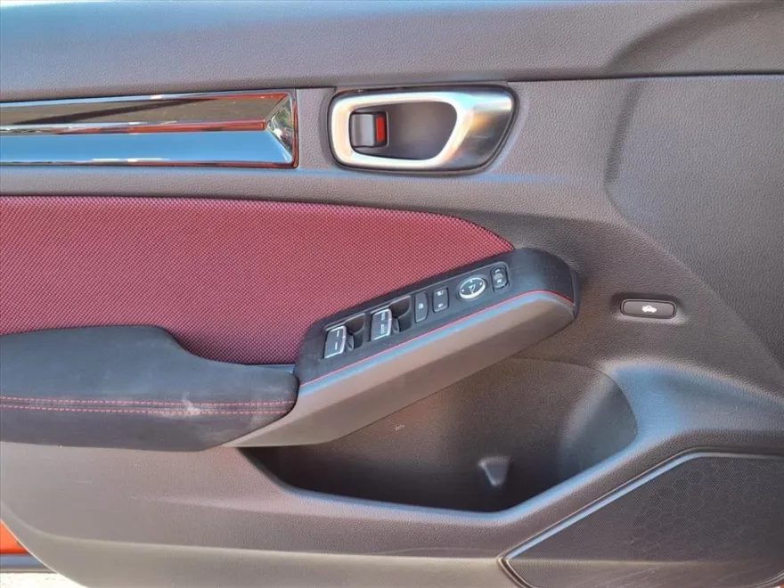 2022 Honda Civic Si photo 1