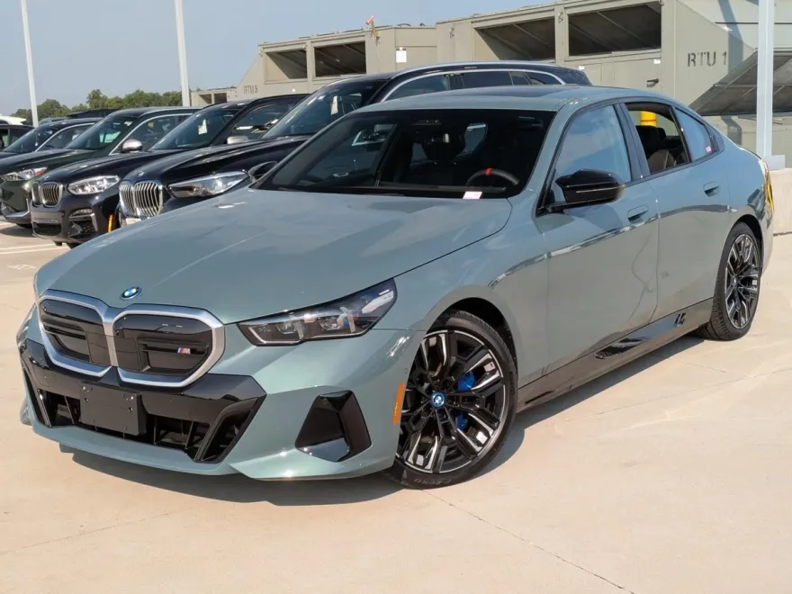 2025 Bmw i5 M60 photo 1