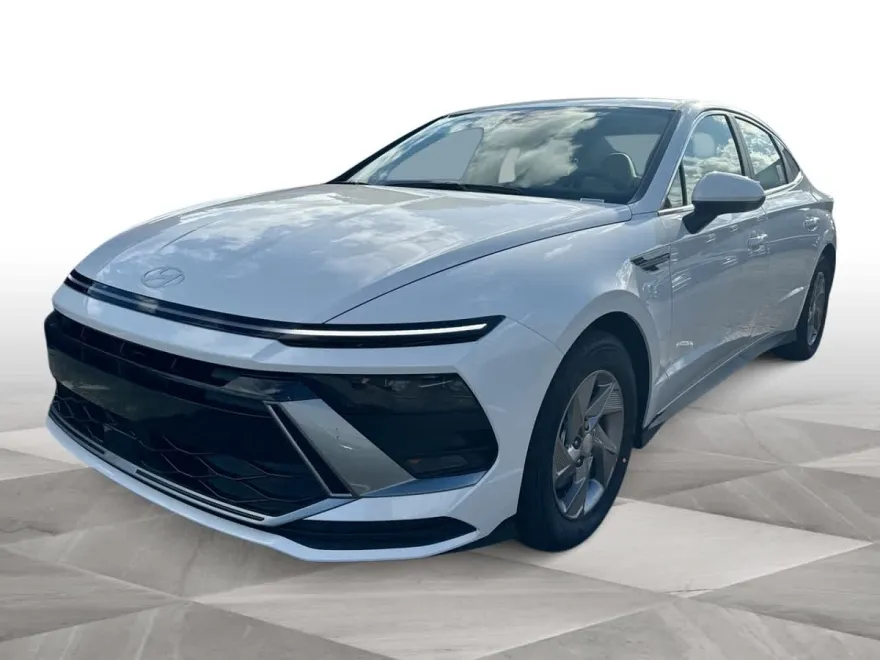 2026 Hyundai Sonata SE photo 1