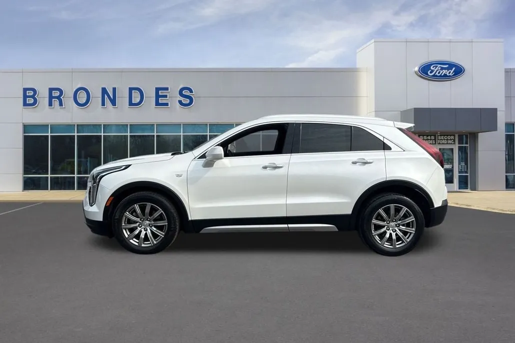 2019 Cadillac XT4 Premium Luxury photo 1