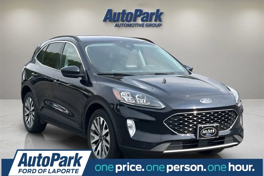 2021 Ford Escape Titanium photo 1