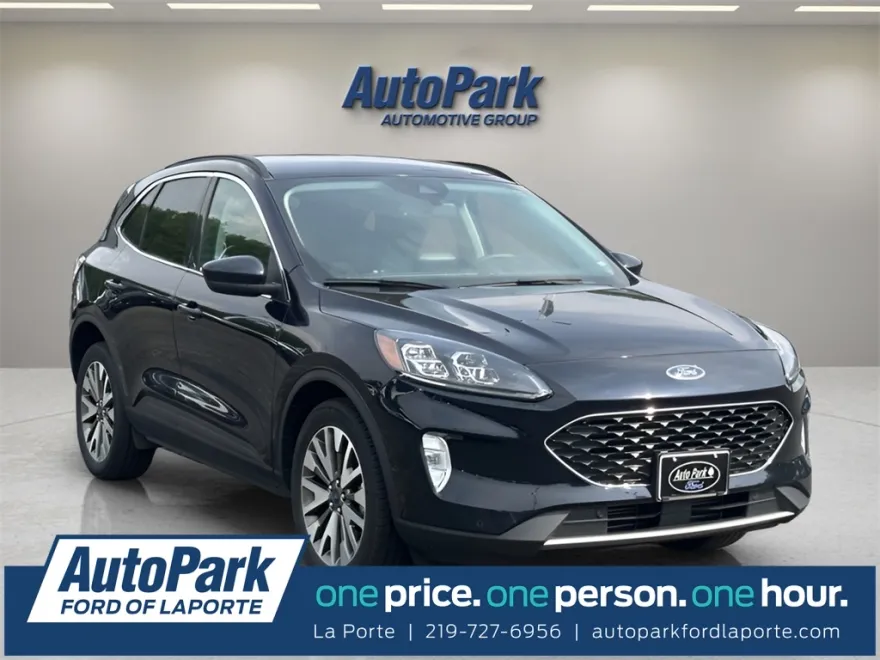 2021 Ford Escape Titanium photo 1
