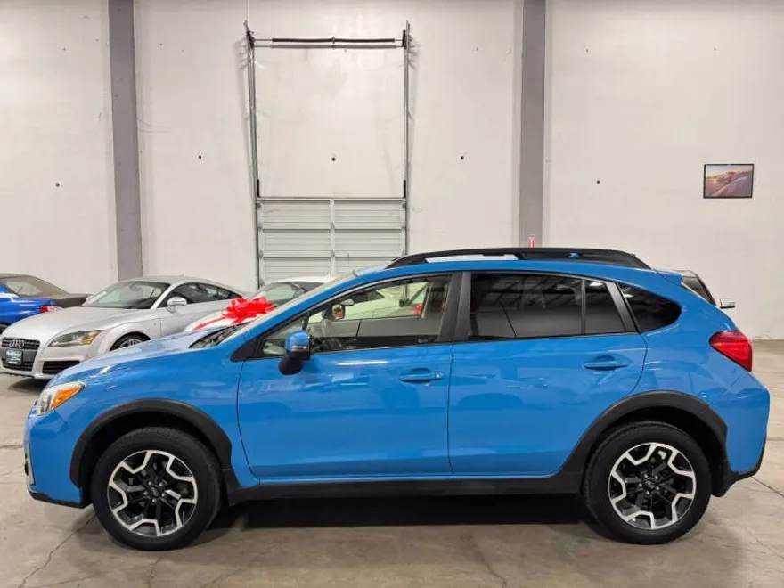2017 Subaru Crosstrek 2.0i Limited photo 1