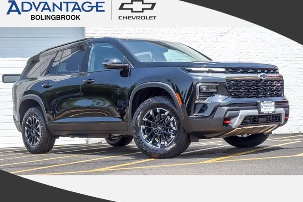 2026 Chevrolet Traverse Z71 photo 1