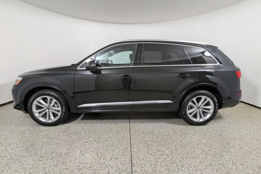 2025 Audi Q7 Premium Plus 55 photo 1