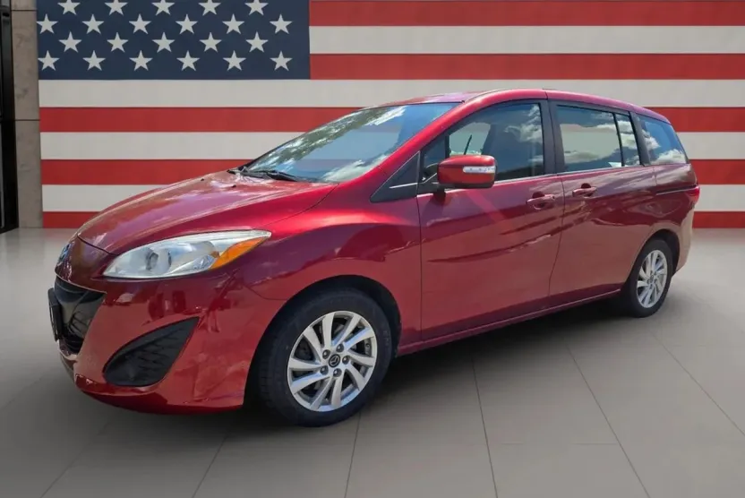 2015 Mazda Mazda5 Sport photo 1