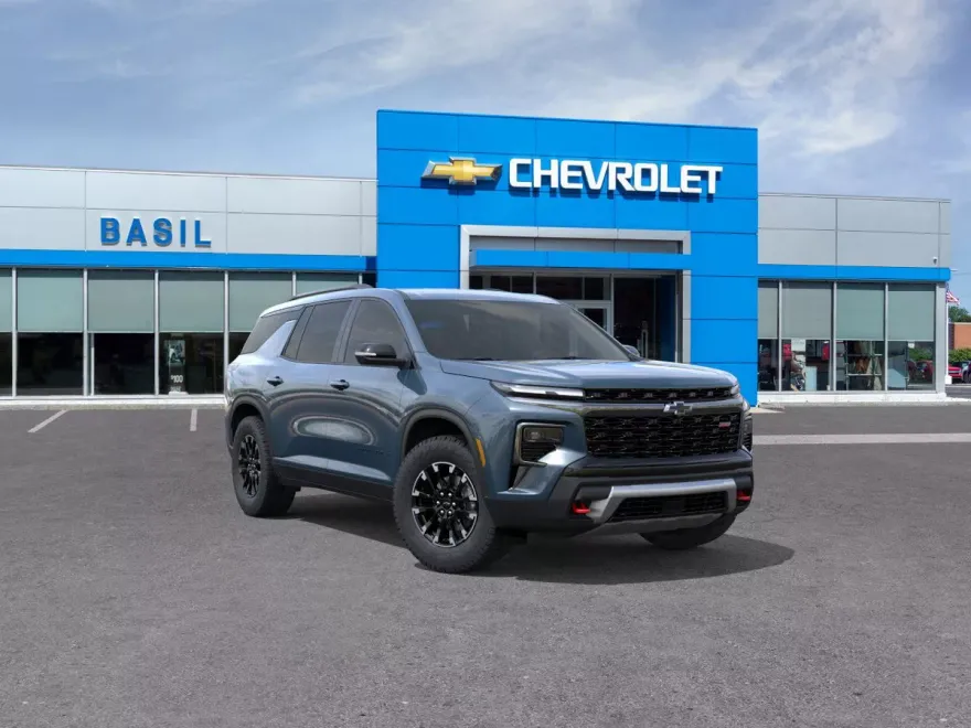 2026 Chevrolet Traverse Z71 photo 1