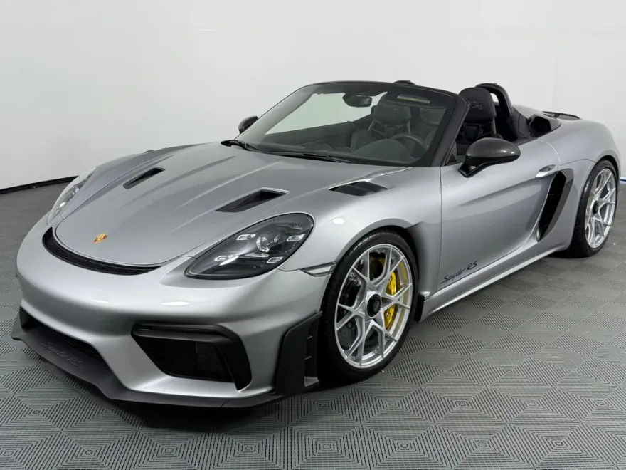 2025 Porsche Boxster Spyder photo 1