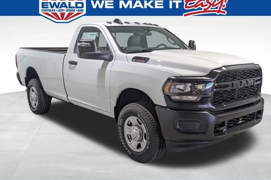 2024 Ram 2500 Tradesman photo 1