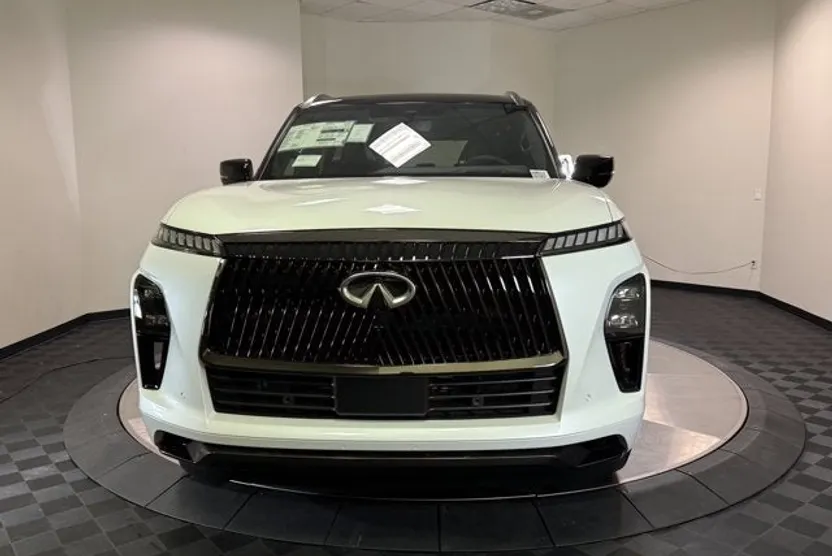 2026 Infiniti QX80 photo 1