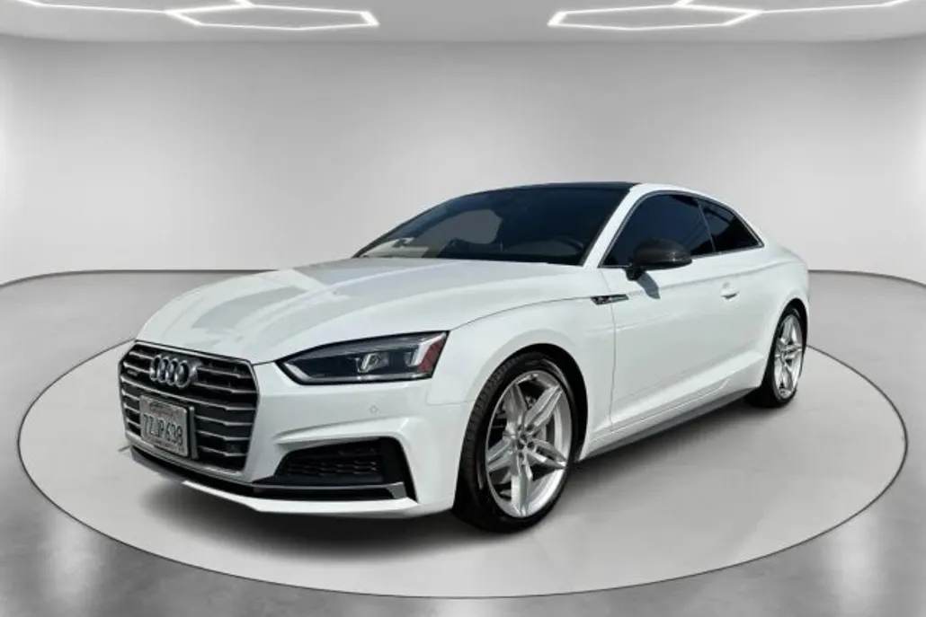 2018 Audi A5 Premium Plus photo 1