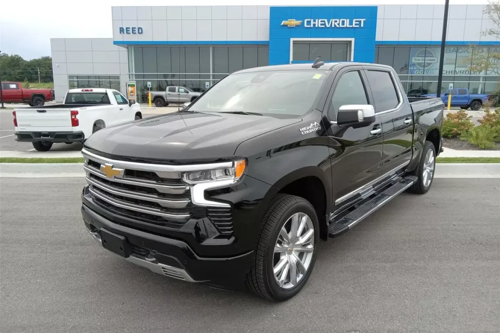 2026 Chevrolet Silverado 1500 High Country photo 1