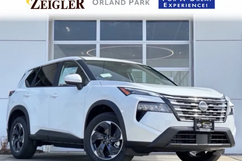 2026 Nissan Rogue SV photo 1