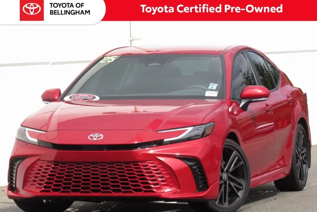 2025 Toyota Camry XSE photo 1