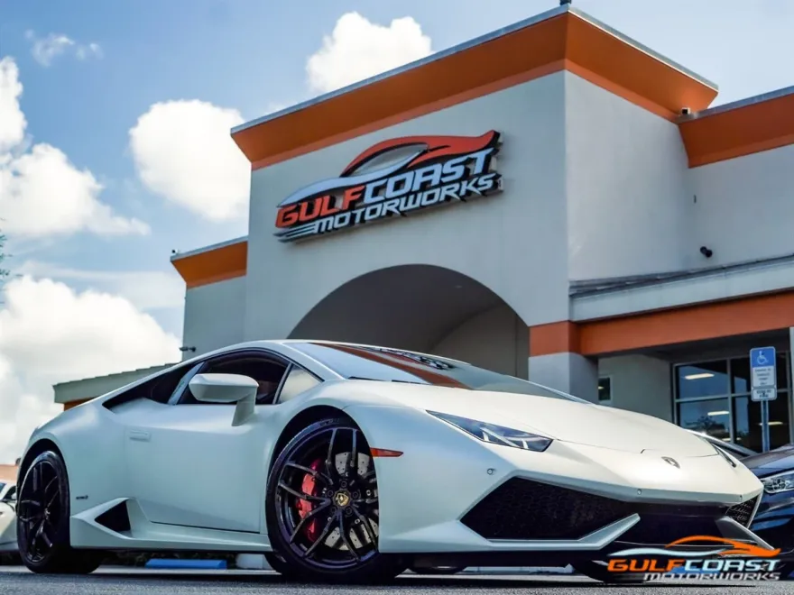 2015 Lamborghini Huracan LP 610-4 photo 1