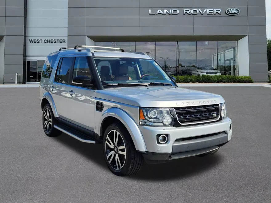 2016 Land Rover LR4 HSE LUX photo 1